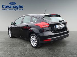 2017 Ford Focus 1.5TDCi TITANIUM 5DR 95PS - Image 3