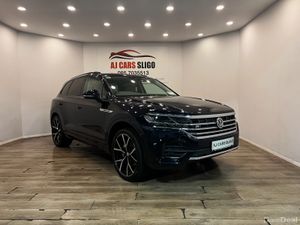 NEW SHAPE HIGH SPEC VW TOUAREG 4MOTION RLINE 2019 - Image 2
