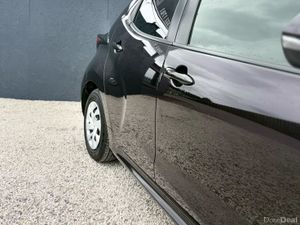 Toyota Yaris 1.0 Automatic 2020 Low Km - Image 3