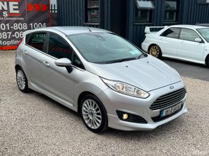 //STUNNING 1.0 ECO-BOAST//LOW KMS //AUTO//LIKE NEW - Image 4