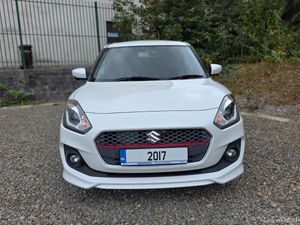 2017 Suzuki Swift RS Hybrid - Image 4