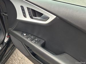 AUDI A7 | 3.0 TDI S LINE 201BHP 5DR A AUTO - Image 4