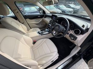 Mercedes-Benz GLC 220 D 4MATIC - Image 4