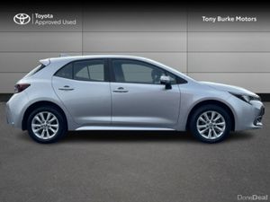 Toyota Corolla 5dr Hatchback - LUNA - 1.8 Hybrid & - Image 3