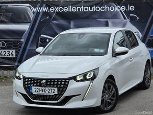 Peugeot 208 2022 1.2p Very LOW KM! Like new! - Image 2