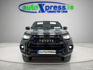 Toyota Hilux 4WD GR SPORT, 360 camera, Low mileage - Image 3