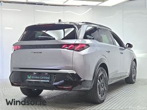 Peugeot 5008 E-5008 GT 73kWh EV 7 SEATER - Image 3