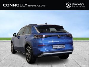 Volkswagen T-Roc - Image 2
