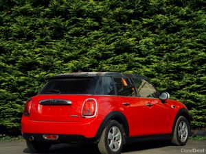 MINI COOPER D 2018-LOW MILEAGE - Image 3