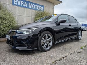 Volkswagen Golf R-LINE PLATINUM EDITION AUTOMATIC - Image 4