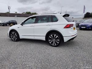 Volkswagen Tiguan R-LINE TECH TDI - Image 4