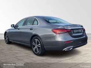 Mercedes-Benz E-Class E220d Avantgarde AUTO - Image 3