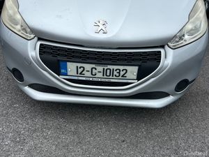 Peugeot 208 2012 - Image 2