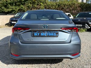 2019 Toyota Corolla 1.8 HYBRID LUNA AUTO - Image 4