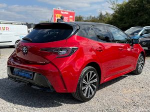 2023 Toyota Corolla 1.8 HYBRID LUNA SPORT AUTO - Image 3