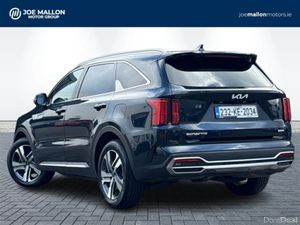 Kia Sorento 1.6 PHEV K4 4X4 7 seats Plug In Hybrid - Image 3