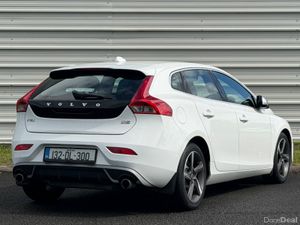 Volvo V40 RDESIGN *LowKMS *NewNCT - Image 3