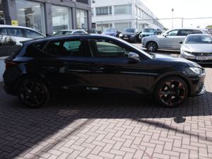 1.5 ETSI 150HP DSG 5DR HATCHBACK // STUNNING CAR / - Image 3