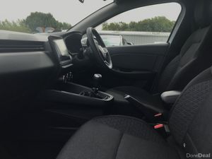 Clio Iconic TCe 90 (M2) - Image 2