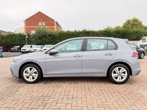 Volkswagen Golf Life 1.0 TSI 110HP 5DR - Image 4