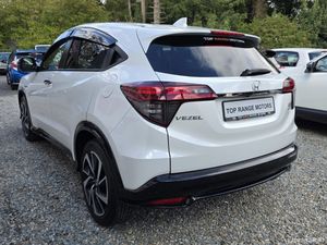Honda Vesel 2021 only 17k km - Image 4