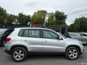 12 Volkswagen Tiguan 2.0 TDI - Image 4