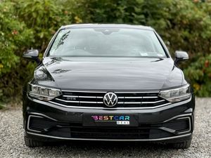 2021 Vw Passat GTE 1.4 TSI PHEV 218HP DSG  Auto - Image 4
