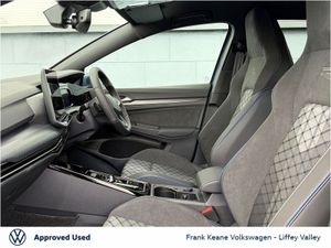 Volkswagen Golf *NEARLY NEW* R-LINE AUTO 1.5 TSI M - Image 4