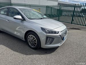Hyundai IONIQ FULL EV, PREMIUM MODEL, LOW MILEAGE, - Image 4