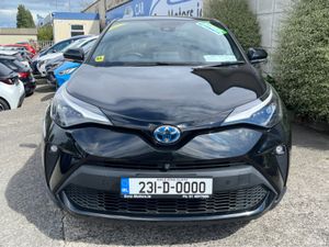 Toyota C-HR SOL NERO HYBRID AUTOMATIC 1.8 PETROL / - Image 2