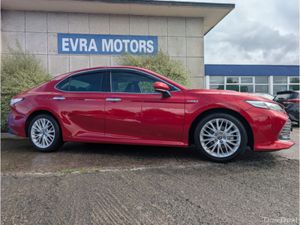 Toyota Camry G AUTOMATIC HYBRID 2.5 PETROL //HIGH - Image 3
