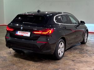BMW 1-Series 1.5 AUTOMATIC - FACTORY ALLOYS - CRUI - Image 4