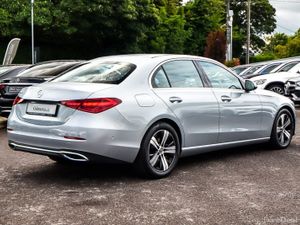 Mercedes-Benz C-Class C200d Avantgarde 2.0 Auto - Image 3