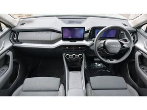 Skoda Kodiaq DSG - SUNSET GLASS - RACE BLUE - Image 2