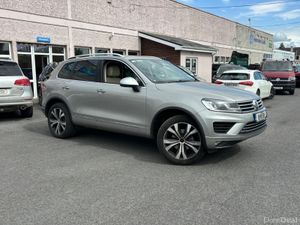 2016 Volkswagen Touareg 3.0 TDI - Image 2