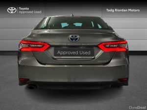 Toyota Camry PLATINUM EDITION - Image 4