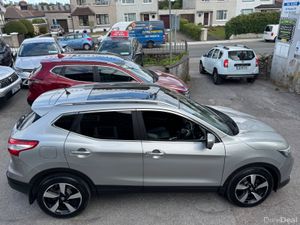 Nissan Qashqai Automatic high spec - Image 2