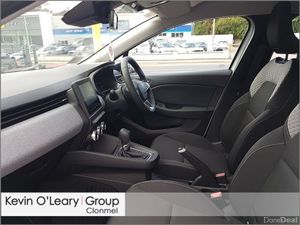 Renault Clio Evolution E-TECH Hybrid 145 Auto - Image 4