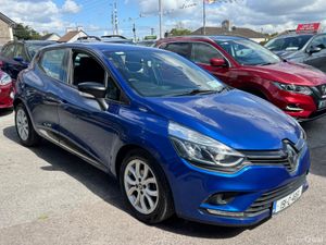 Renault Clio ,Ideal starter car - Image 2