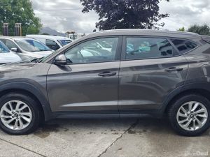 Hyundai Tucson 1.7D Executive 2WD - Image 4