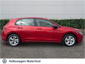 Volkswagen Golf 1.0 TSI 110HP Life - Image 4
