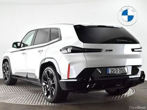 BMW XM 50e - Image 2