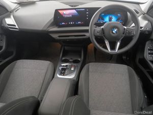 BMW 1-Series 120 Sport - Image 4