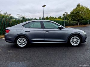 2022 SKODA OCTAVIA AMBITION 2.0 TDI - Image 2