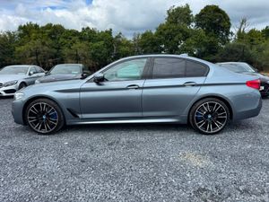 2017 BMW 520 M SPORT * SUNROOF * - Image 4