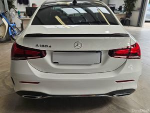 19 MERCEDES BENZ A-CLASS AMG LINE SALOON - Image 4