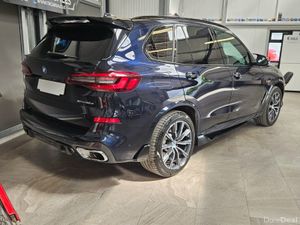 231 BMW X5 45e M-SPORT HYBRID PETROL - Image 4