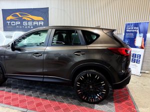 161 Mazda CX-5 Trim Version 2.2D (175ps) PLATINUM - Image 3