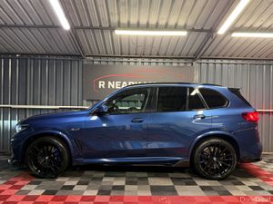 2022 BMW X5 45e M-Sport Automatic *Stunning* - Image 3