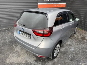 Honda Fit 1.5 HYBRID AUTO - Image 4
